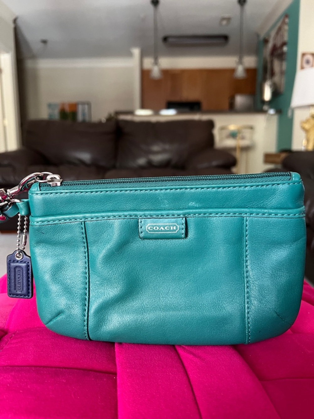 Coach Daisy Wristlet - Picture 2 of 11